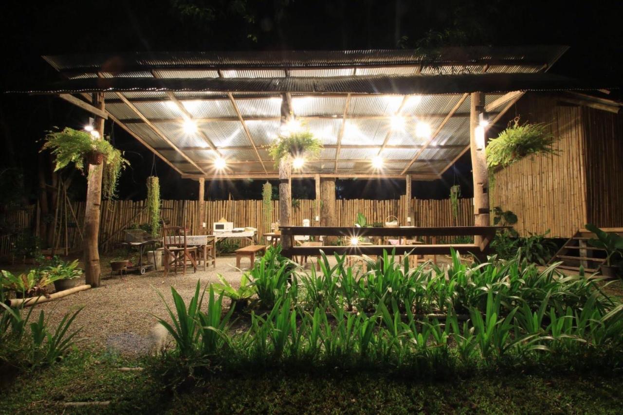 Lanna House Lanna Hut Chiangmai Bed & Breakfast *